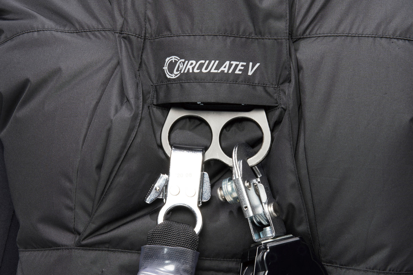 背中フルハーネスランヤード取付口