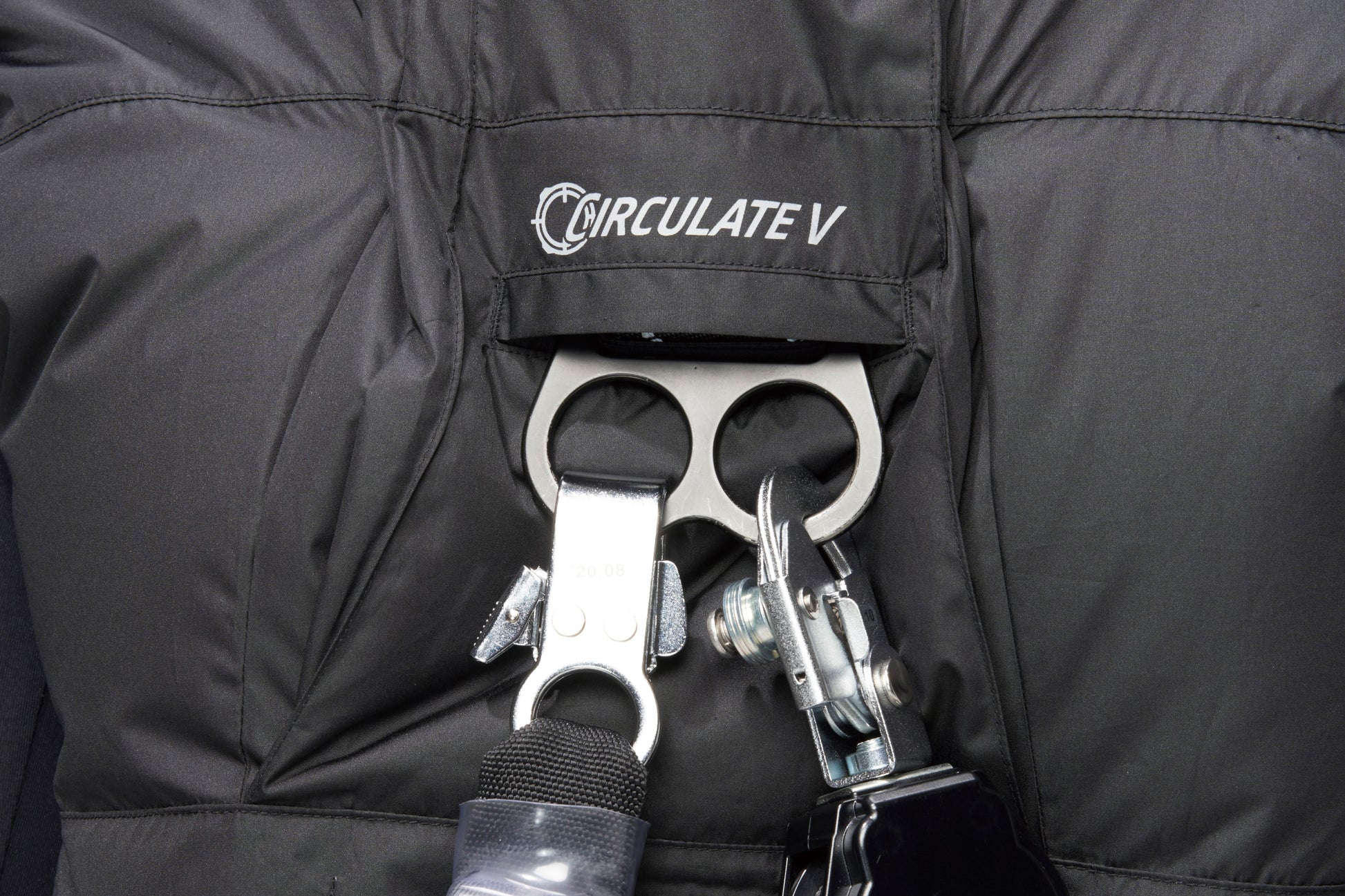 背中フルハーネスランヤード取付口